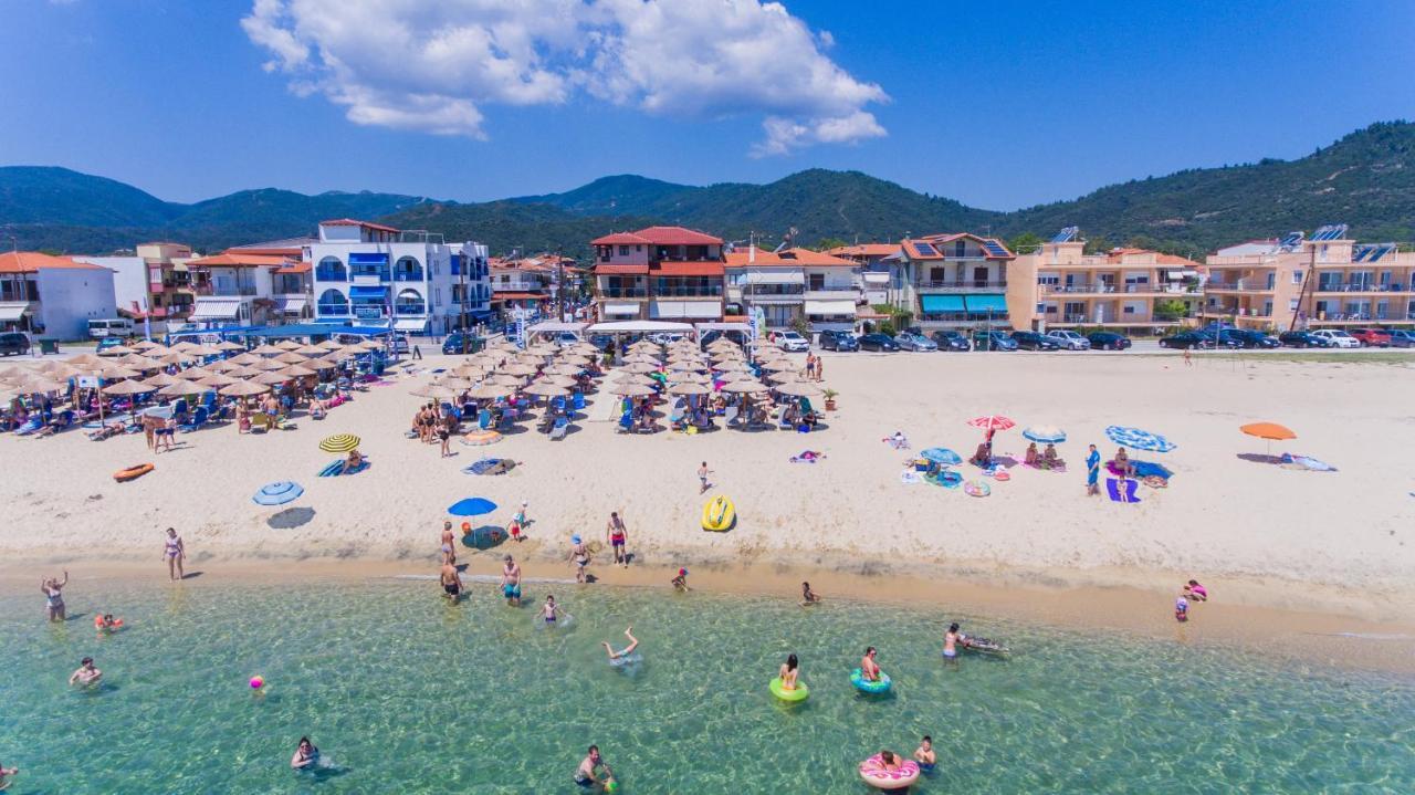 House Kostas On The Beach Sarti Zewnętrze zdjęcie