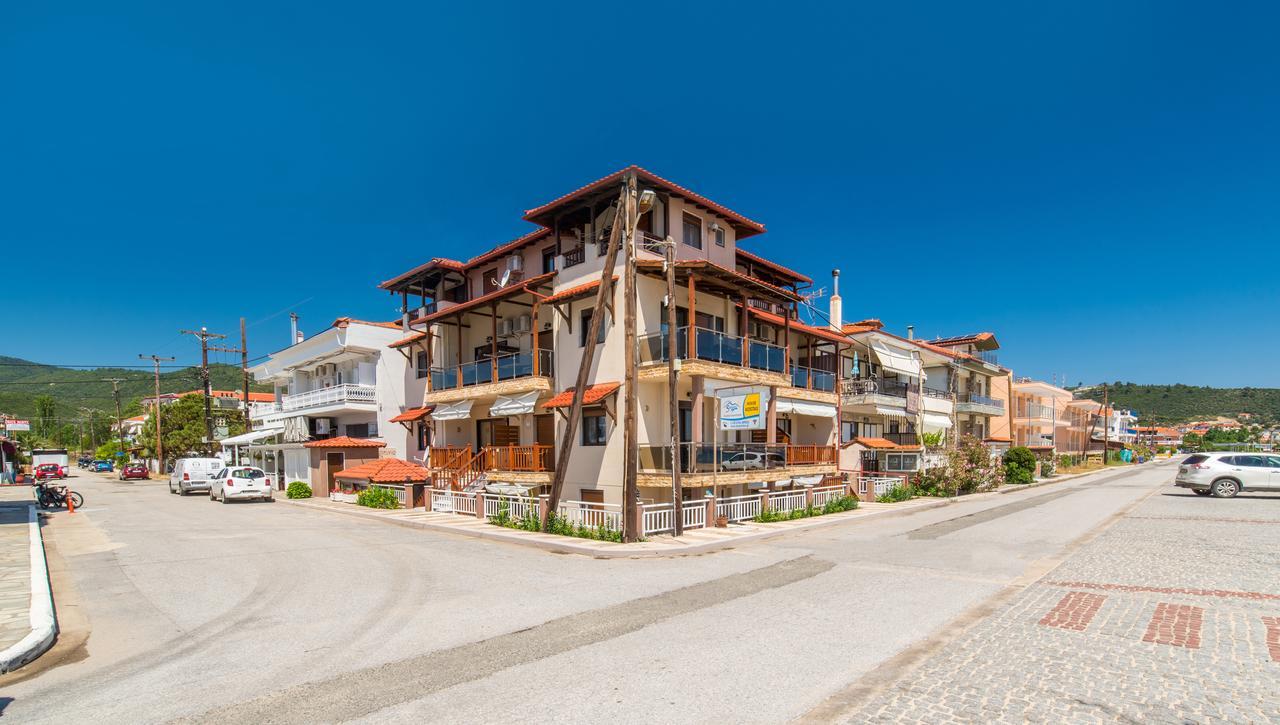House Kostas On The Beach Sarti Zewnętrze zdjęcie