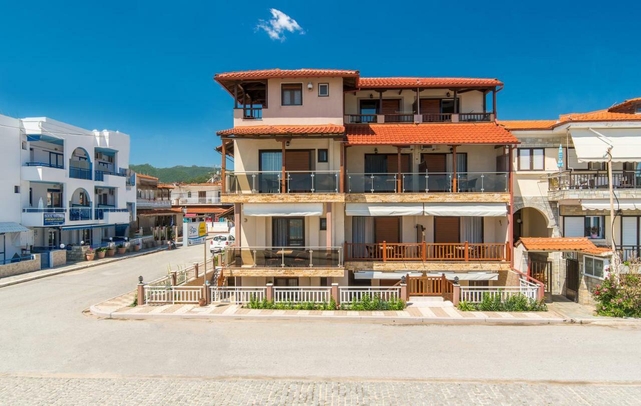 House Kostas On The Beach Sarti Zewnętrze zdjęcie