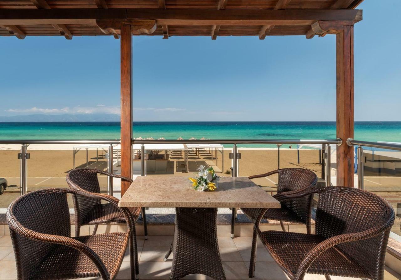 House Kostas On The Beach Sarti Zewnętrze zdjęcie